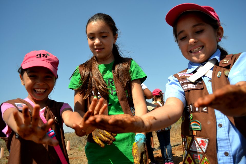 San Diego Bay National Wildlife Refuge - Milkweed Planting Event