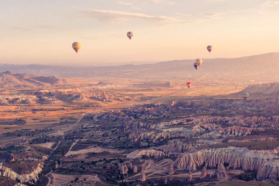 Dirigible air landscape