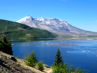 Spirit Lake at Mt. St. Helens NM in Washington
