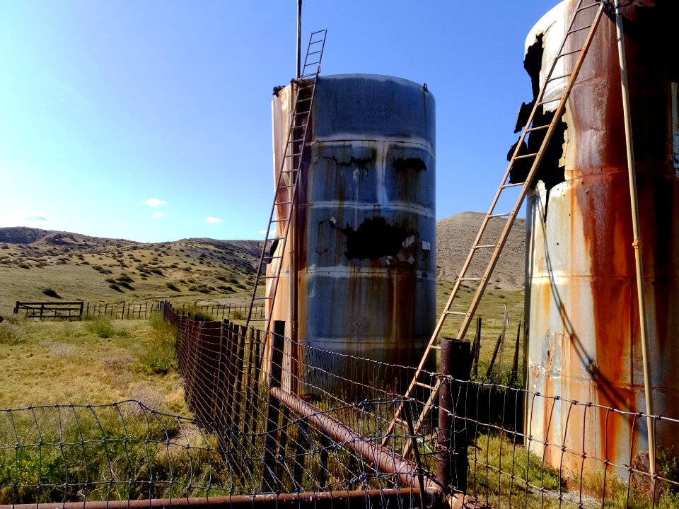 Carrizo Abandoned Tank