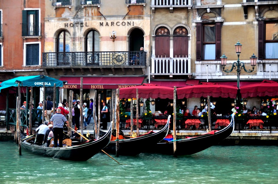 Grand Canal - Rialto - Venice Italy Venezia - Creative Commons by gnuckx