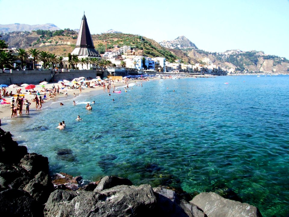 Giardini Naxos-Messina-Sicilia-Italy - Creative Commons by gnuckx