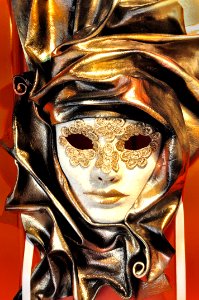 Venetian Carnival Mask - Maschera di Carnevale - Venice Italy - Creative Commons by gnuckx