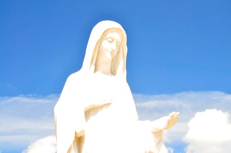 Virgin Mary Medjugorje - Hotel Pansion Porta - Bosnia Herzegovina - Creative Commons by gnuckx