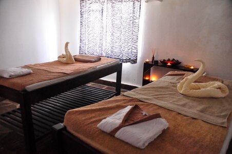 Couples massage spa relaxation photo