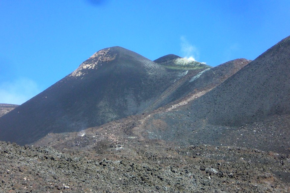 Addio Torre del Flosofo - Aftermath Etna Volcano Paroxysmal Eruption October 26 2013 - Creative Commons by gnuckx
