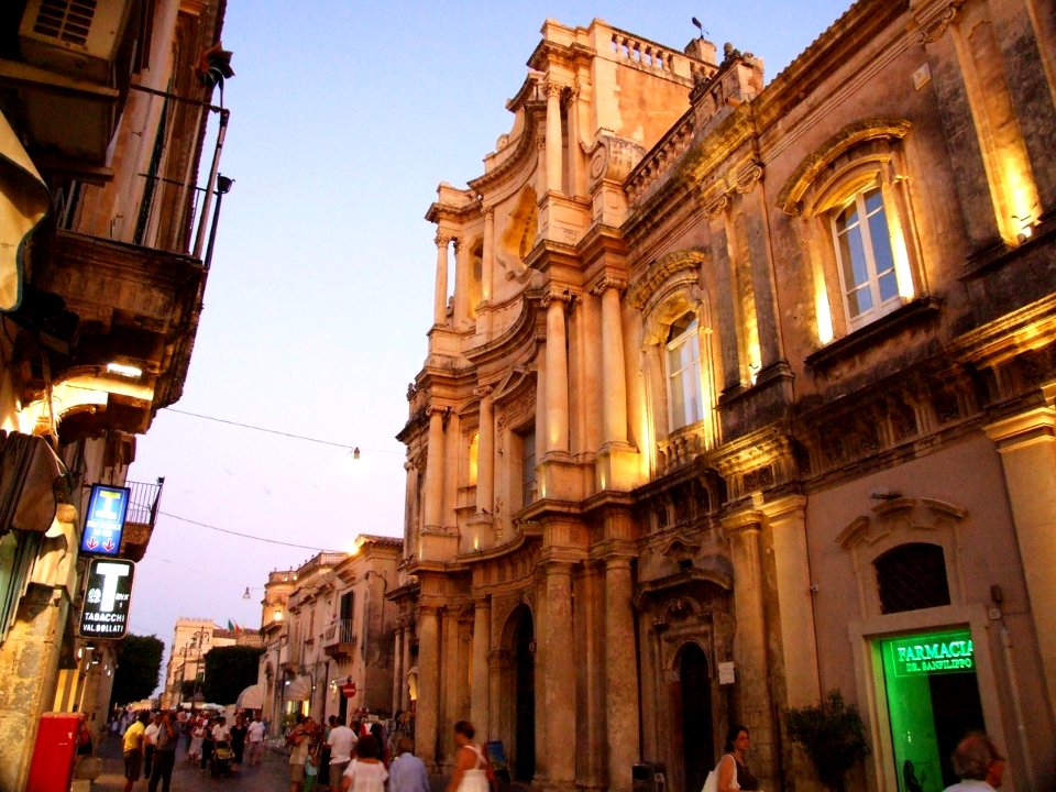Noto-Syracuse-Sicilia-Italy - Creative Commons by gnuckx