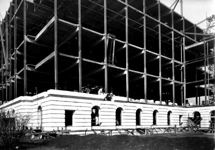 1929 (Mar 1) A Section Admin Bldg Looking NW USDA Construction Photo Collection (1)
