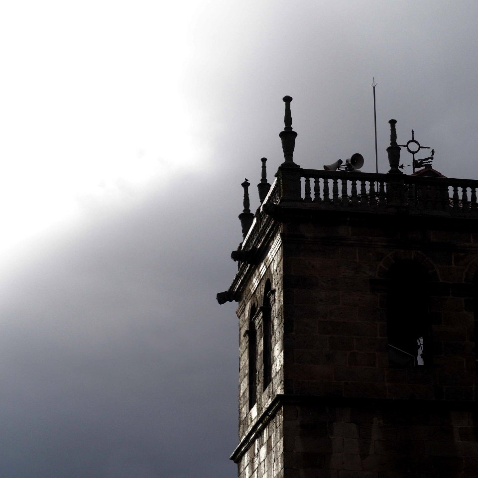 Asoma el sol tras la lluvia