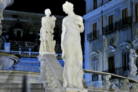 Fontana della Vergogna Palermo Italy - Creative Commons by gnuckx