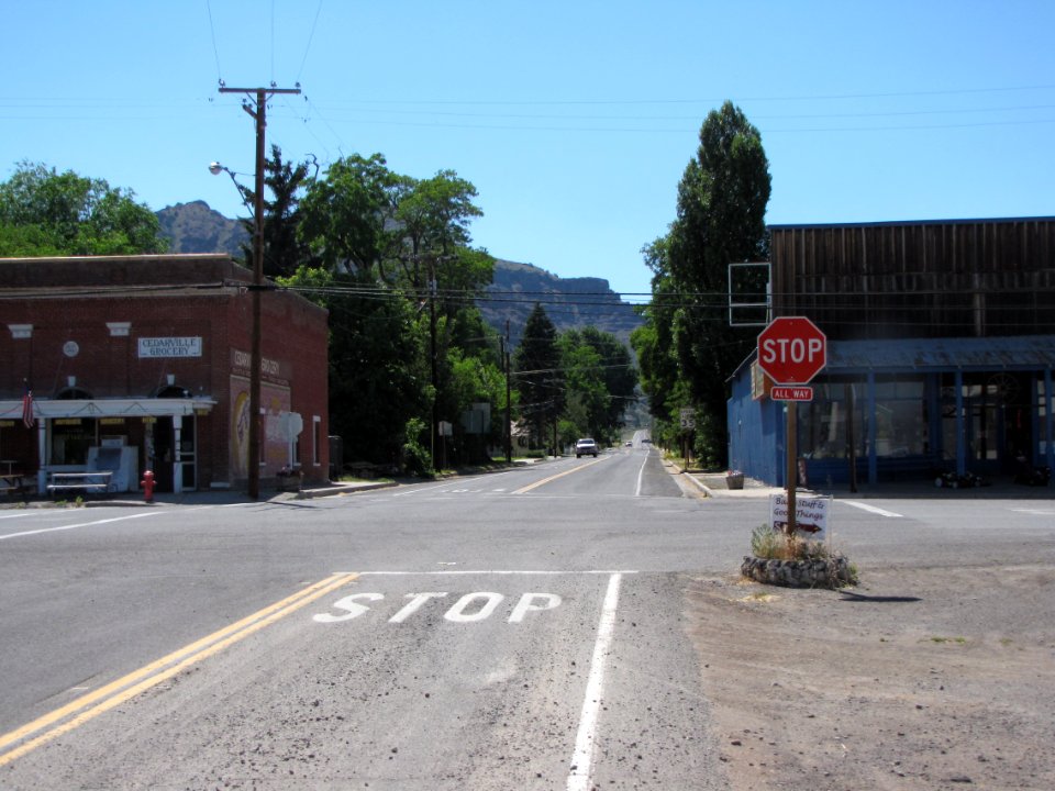 Surprise Valley Barrel Springs Back-Country Byway