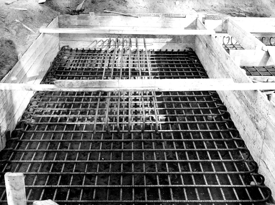 1930 (Oct 8) South Bldg Foundation USDA Construction Photo Collection (1)