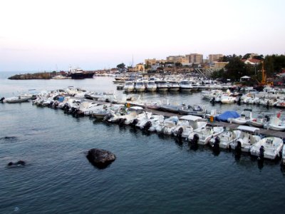 Porto Ulisse-Ognina-Catania-Sicilia-Italy - Creative Commons by gnuckx