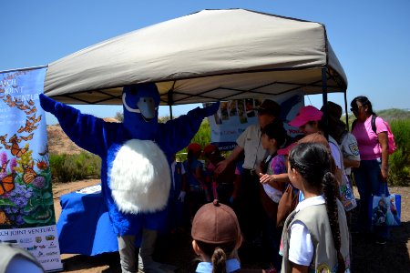 San Diego Bay National Wildlife Refuge - Milkweed Planting Event