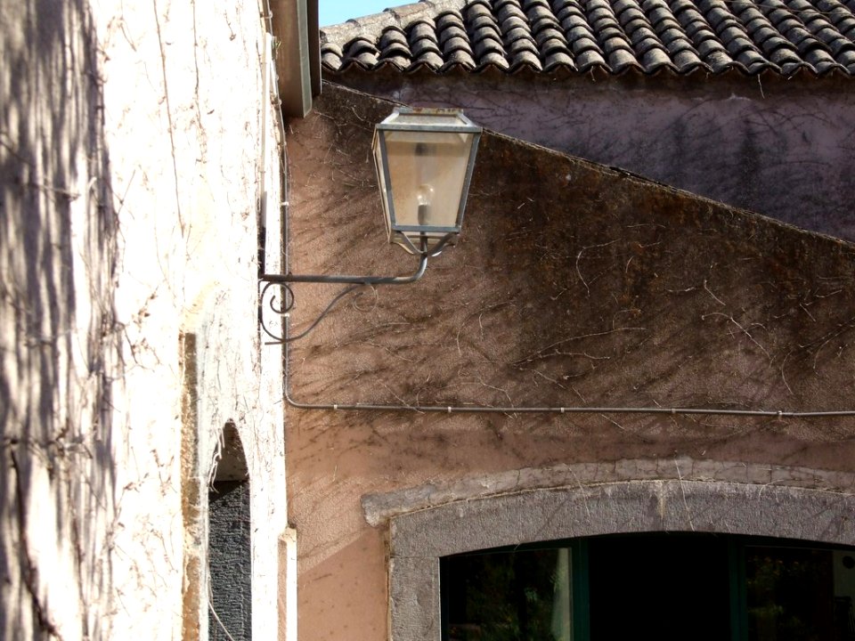 Italy-San Gregorio di Catania - Creative Commons by gnuckx