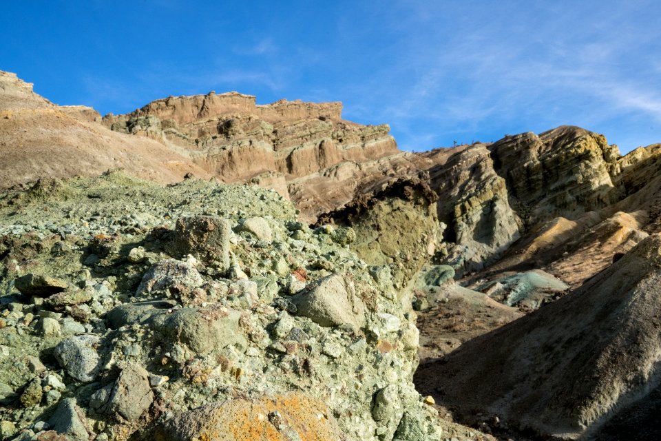 Rainbow Basin Loop Road photo