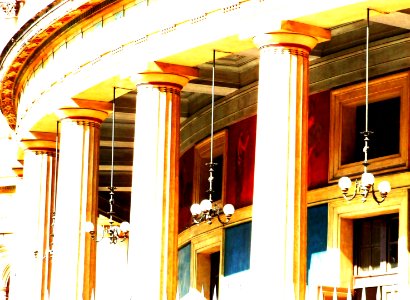 Politeama Theater - Palermo Sicily Italy - Creative Commons by gnuckx
