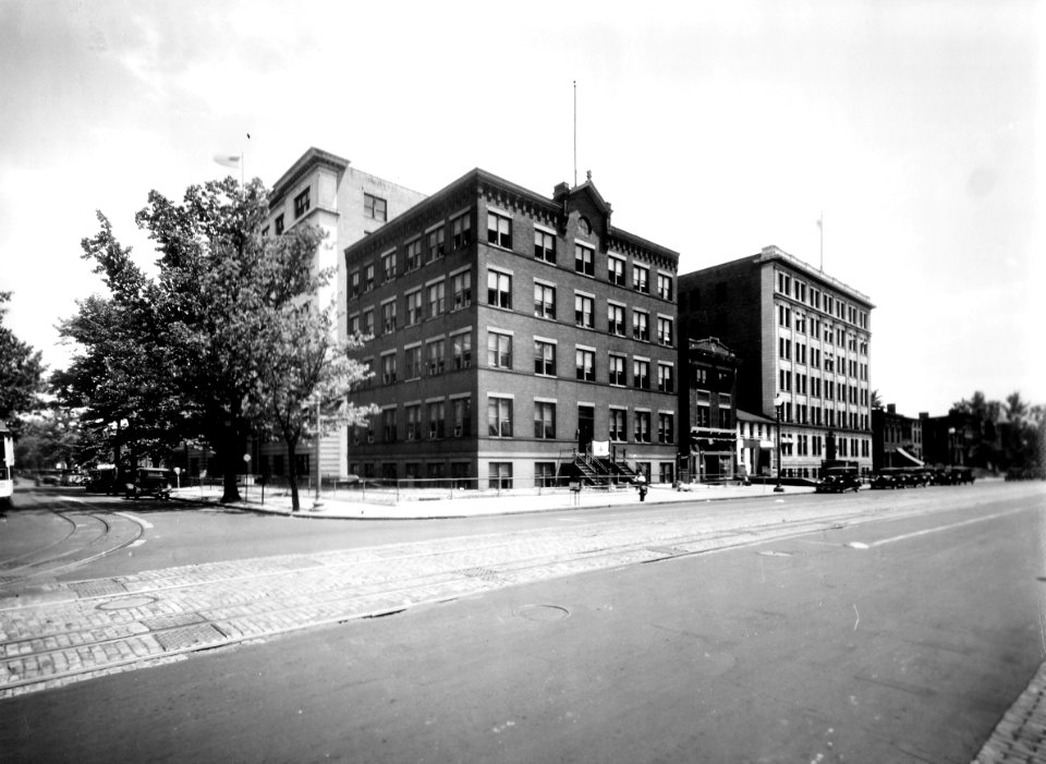 1932 (Aug 1) Progress Photo looking SE from 14th and B Streets USDA Construction Photo Collection (1)