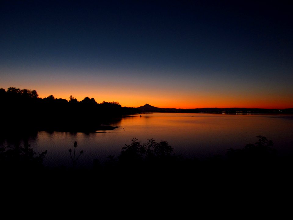 Sunrise at Columbia River in Vancouver, WA