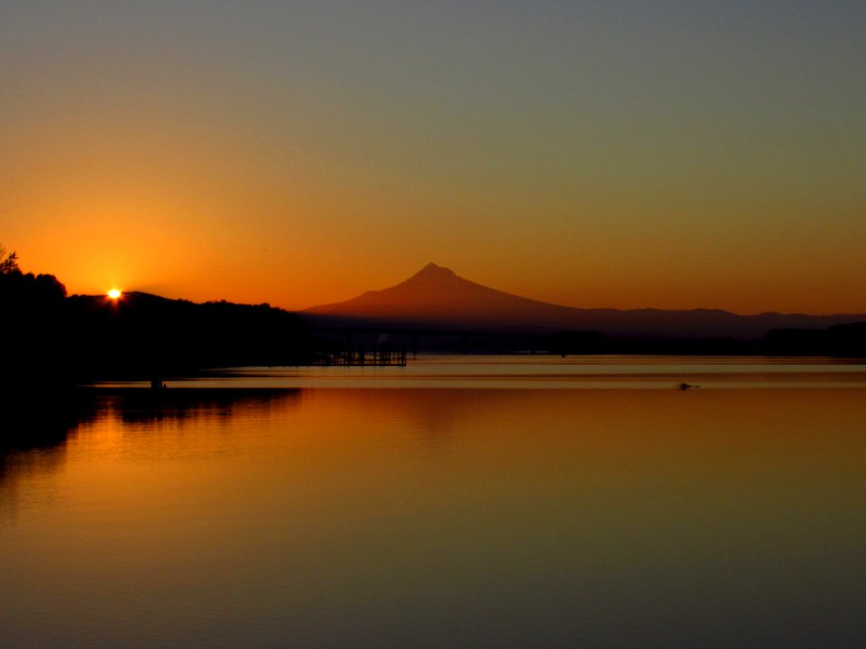 Sunrise at Columbia River in Vancouver, WA