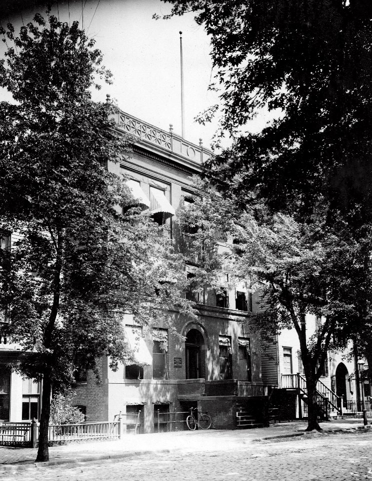 1912 (ca) 224 12th St SW USDA Construction Photo Collection (1)