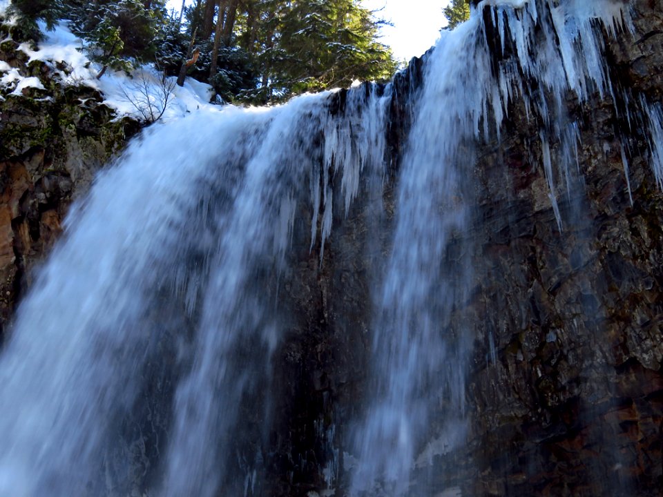 Tamanawas Falls Trail at Mt. Hood in Oregon