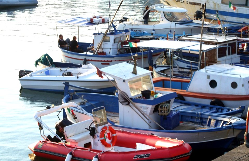 Porto Ulisse-Ognina-Catania-Sicilia-Italy - Creative Commons by gnuckx