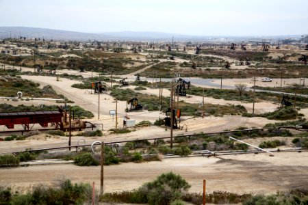 California Oil and Gas photo