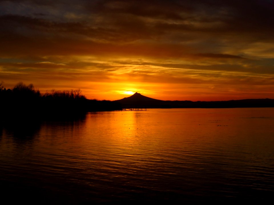 Sunrise at Columbia River in Vancouver, WA