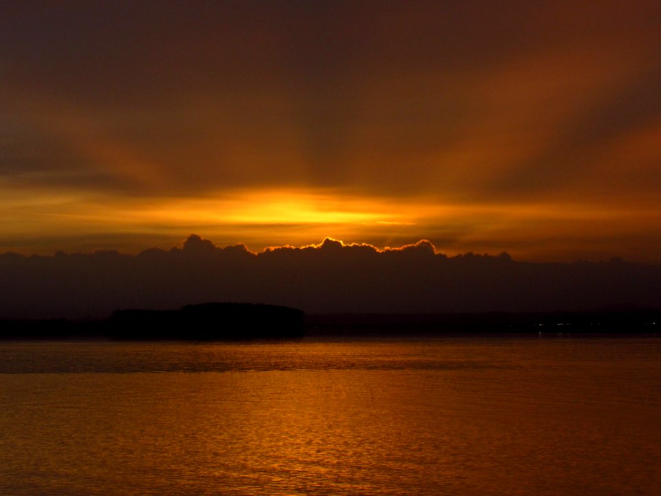 Sunrise at Columbia River in Vancouver, WA