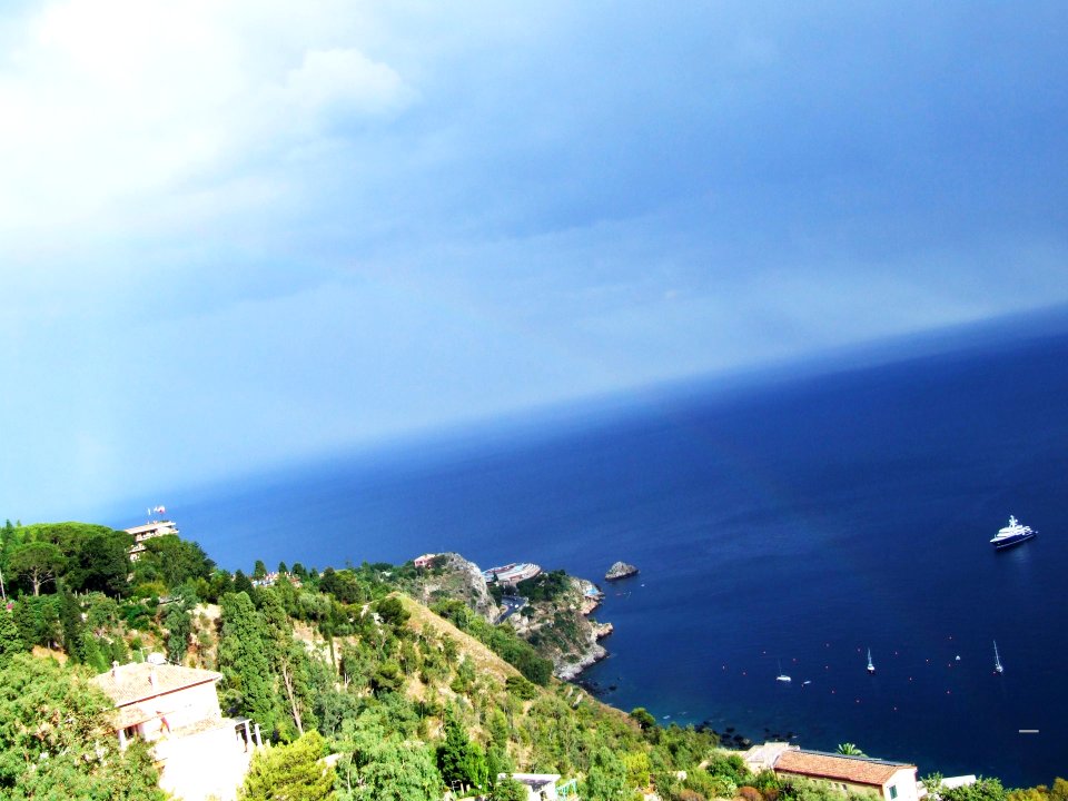 Taormina-Sicilia-Italy - Creative Commons by gnuckx
