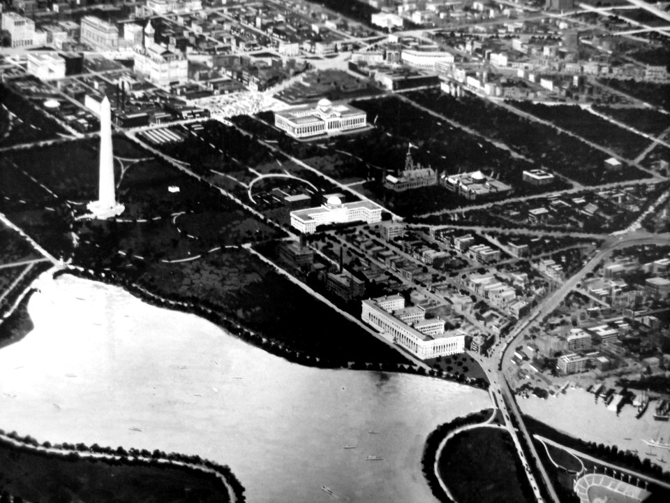 1915 Aerial of Mall from South LOC Lot 12668, Matthews Northrup Works (3)