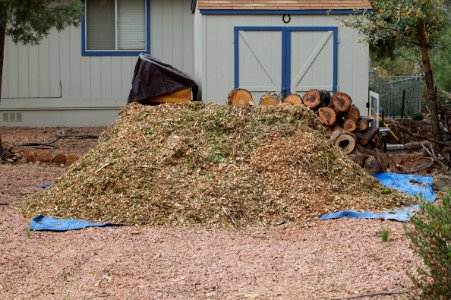 We Got Yer Mulch Right Here