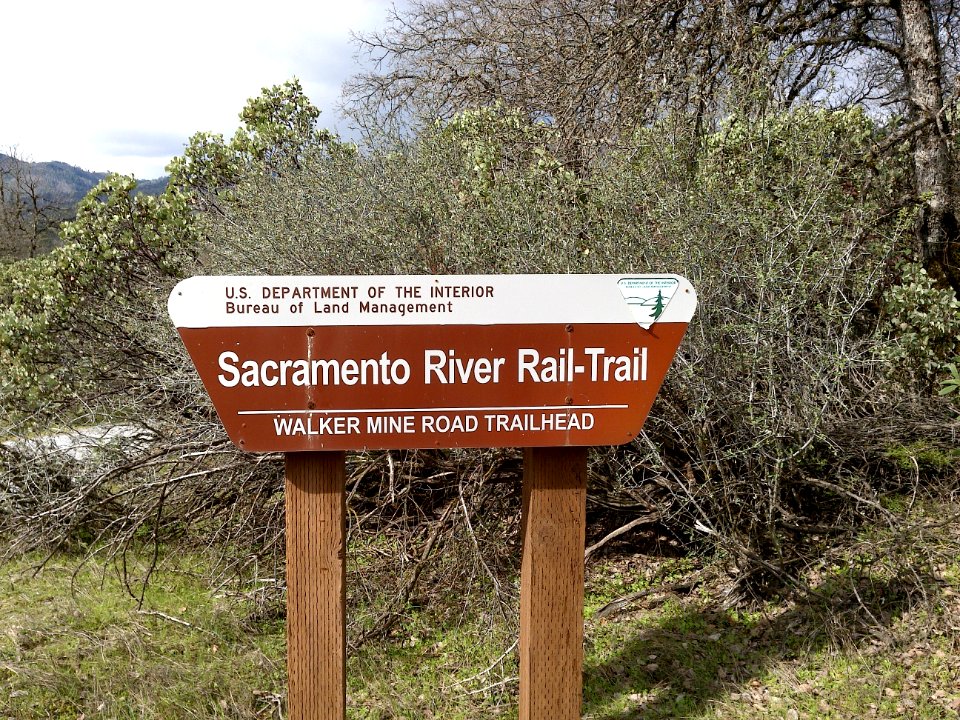 Sign for the Sacramento River Bend Rail-Trail Walker Mine Road Trailhead