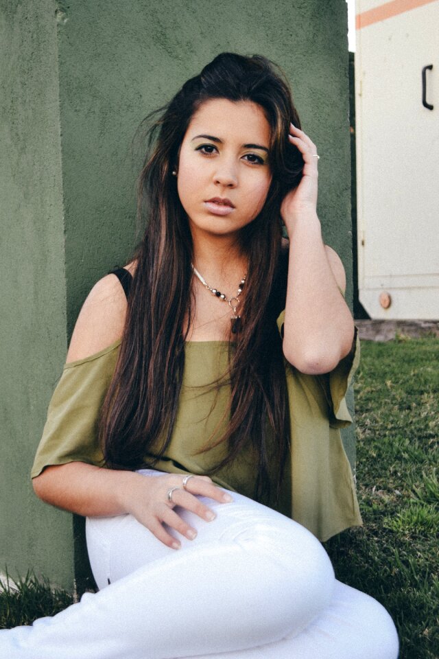 Female brunette person