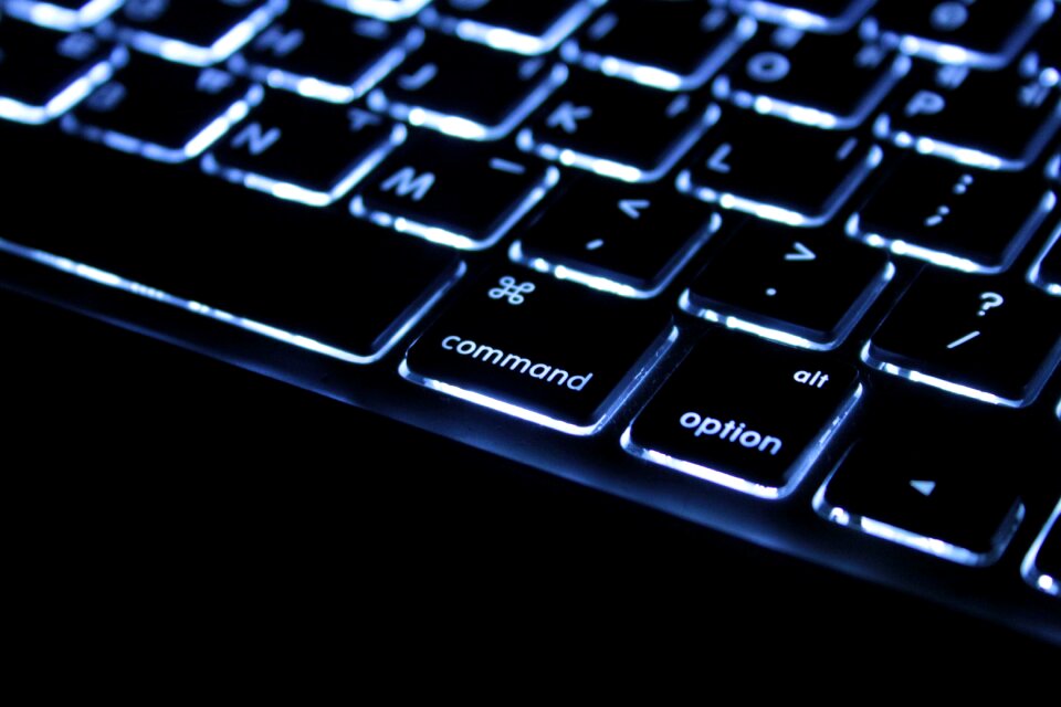 Macbook pro the keys on the keyboard apple