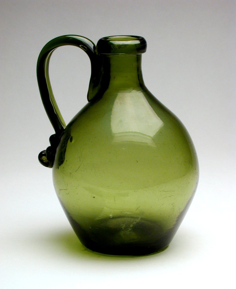 Vinegar Jug LACMA 26.5.33