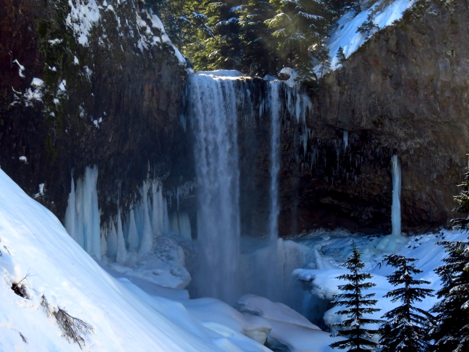 Tamanawas Falls Trail at Mt. Hood in Oregon