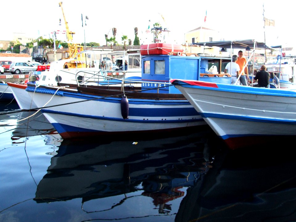 Porto Ulisse-Ognina-Catania-Sicilia-Italy - Creative Commons by gnuckx