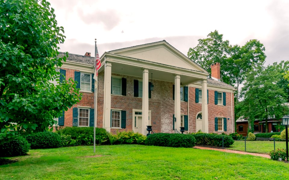 Macculloch Hall-05429