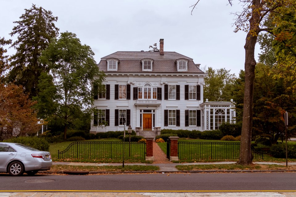 aa T Nast House-00746