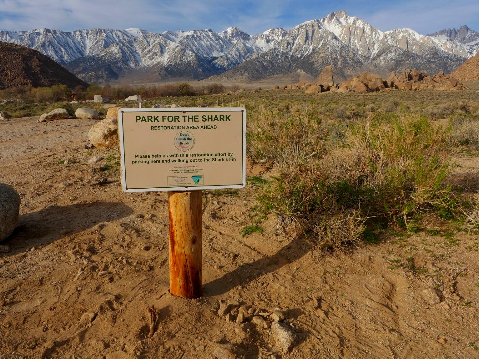 Sign in Alabama Hills