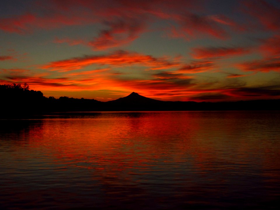 Sunrise at Columbia River