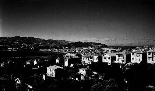 450; Henry Street, Elevated view of Kilbirnie and Evans Bay Parade - Circa 1940