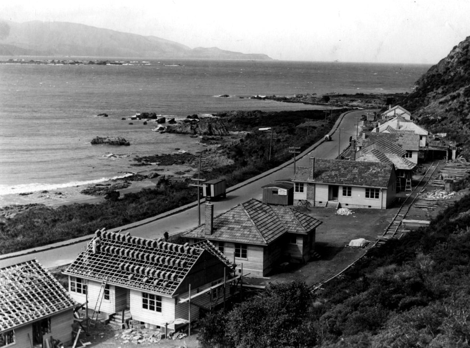 28; Breaker Bay - 1930s