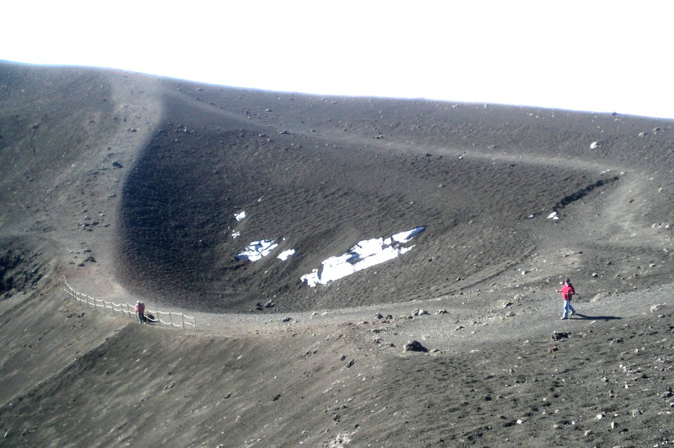 Addio Torre del Flosofo - Aftermath Etna Volcano Paroxysmal Eruption October 26 2013 - Creative Commons by gnuckx