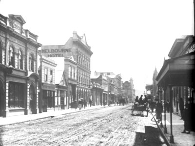 4; Melbourne Hotel, Willis Street - Circa 1890 - Glass Plate Negative