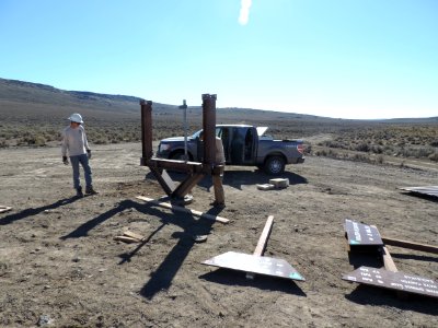 Kiosk Installation Boulder Reservoir in Applegate Field Office