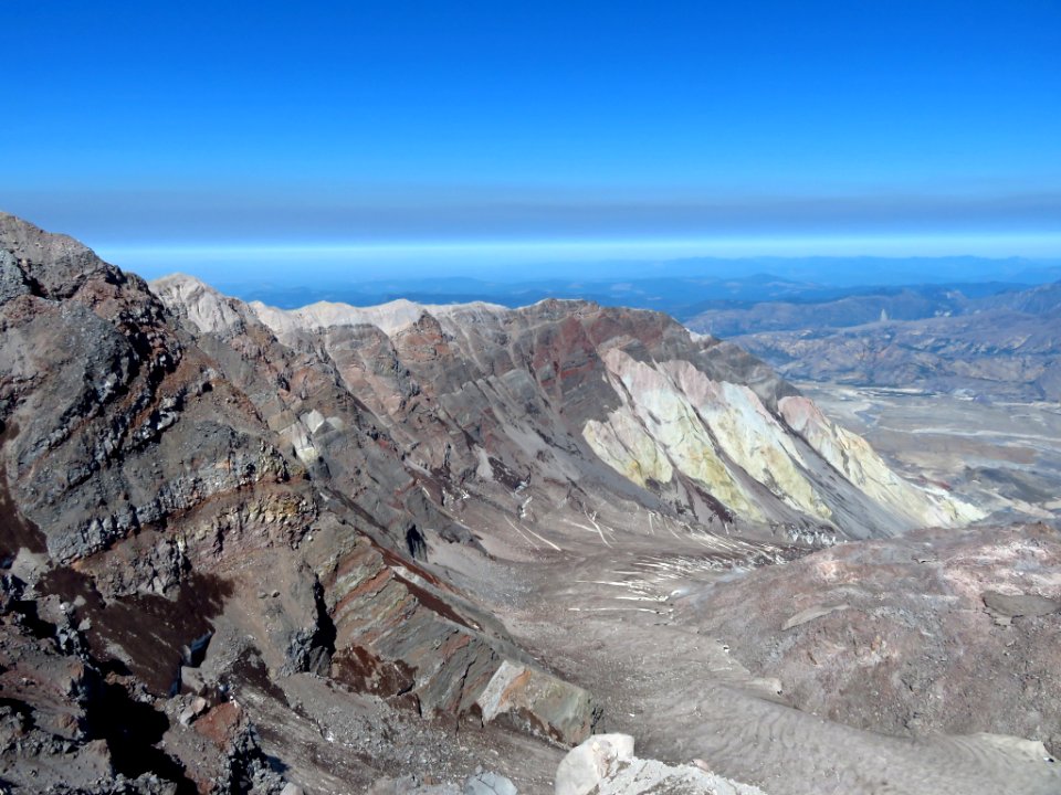 Mt. St. Helens Summit Trail in WA