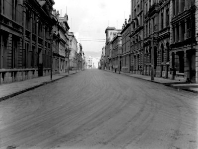 12- Victoria Street